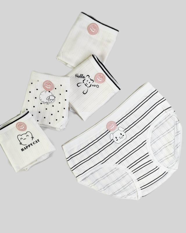 شورت  نخی عروسکی