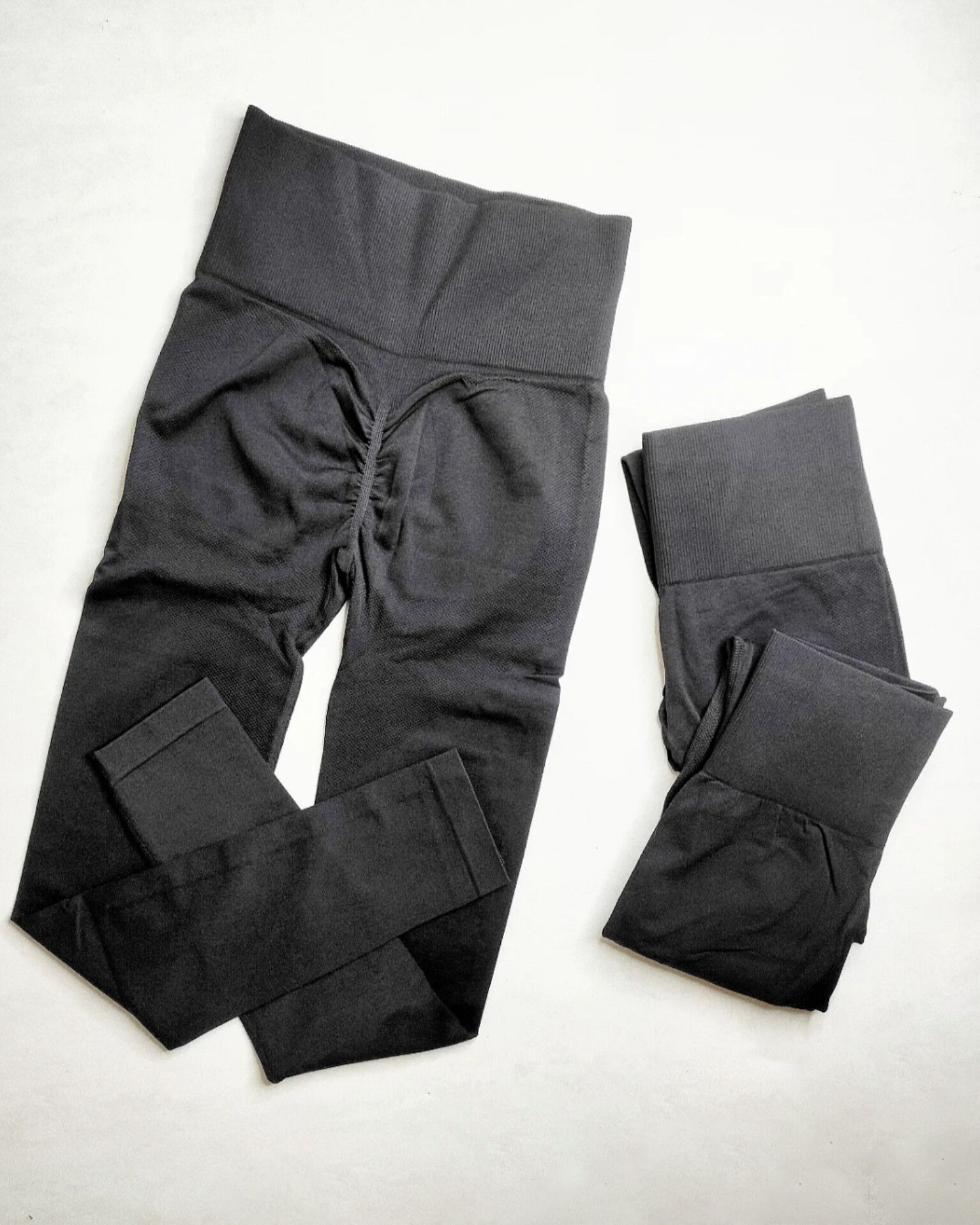 لگ ساده سیملس پشت چین مشکی